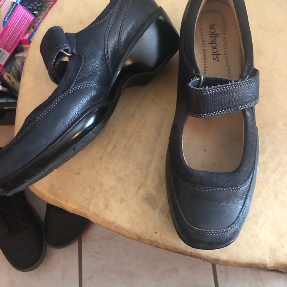 Softspots Mary Jane navy size 7 - Picture 2 of 3